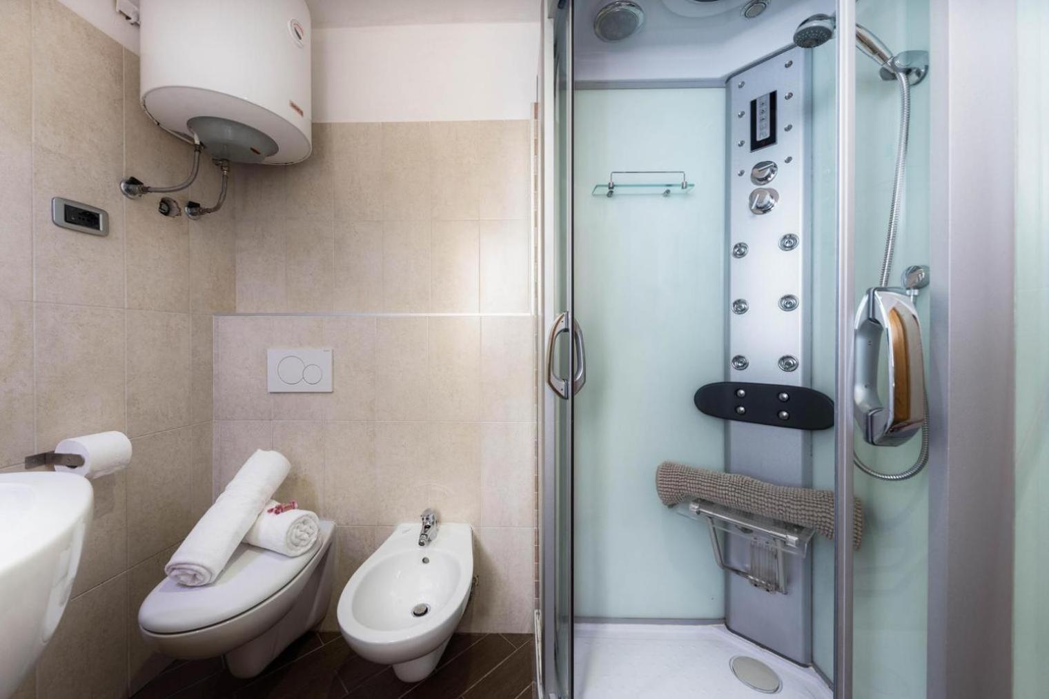 טזרו Casa Pare' B&B מראה חיצוני תמונה
